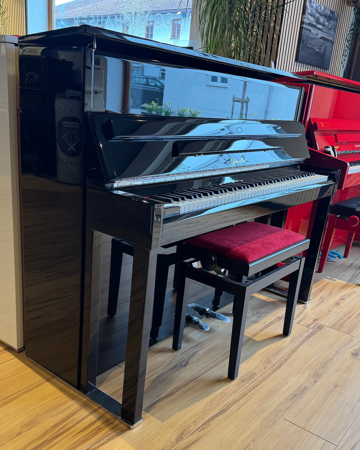 Ritmüller_LT2_schwarz